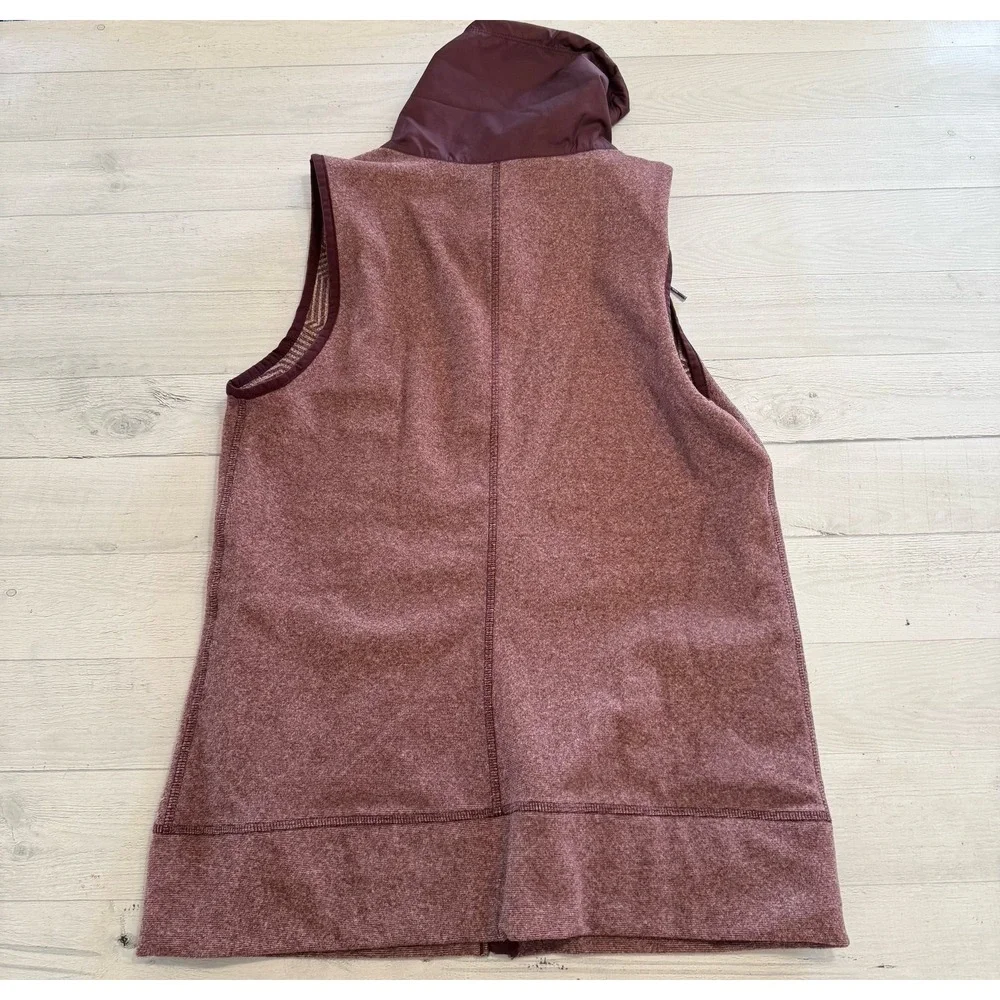 Under armour Cold Gear Women's Full Zip Maroon Athletic Vest‎ Size small